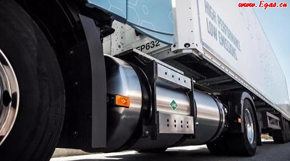 沃爾沃推天然氣汽車，續(xù)航1000公里動(dòng)力不輸柴油，比電動(dòng)車強(qiáng)太多